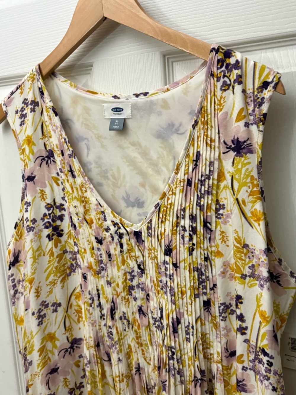 Old Navy Pleated Front Floral Dress Size XL New - Picture 7 of 11